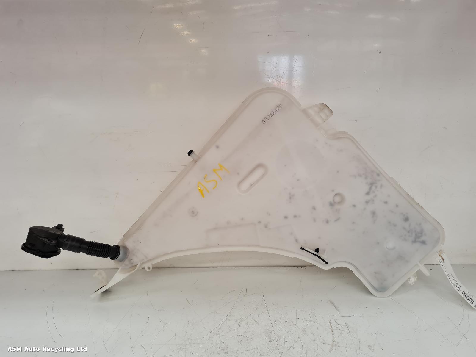 View Auto part Washer Bottle Bmw 1 Series 2014