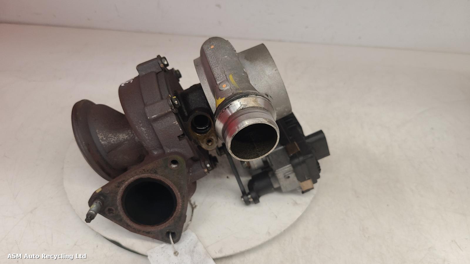 View Auto part Turbocharger Jaguar Xe 2017