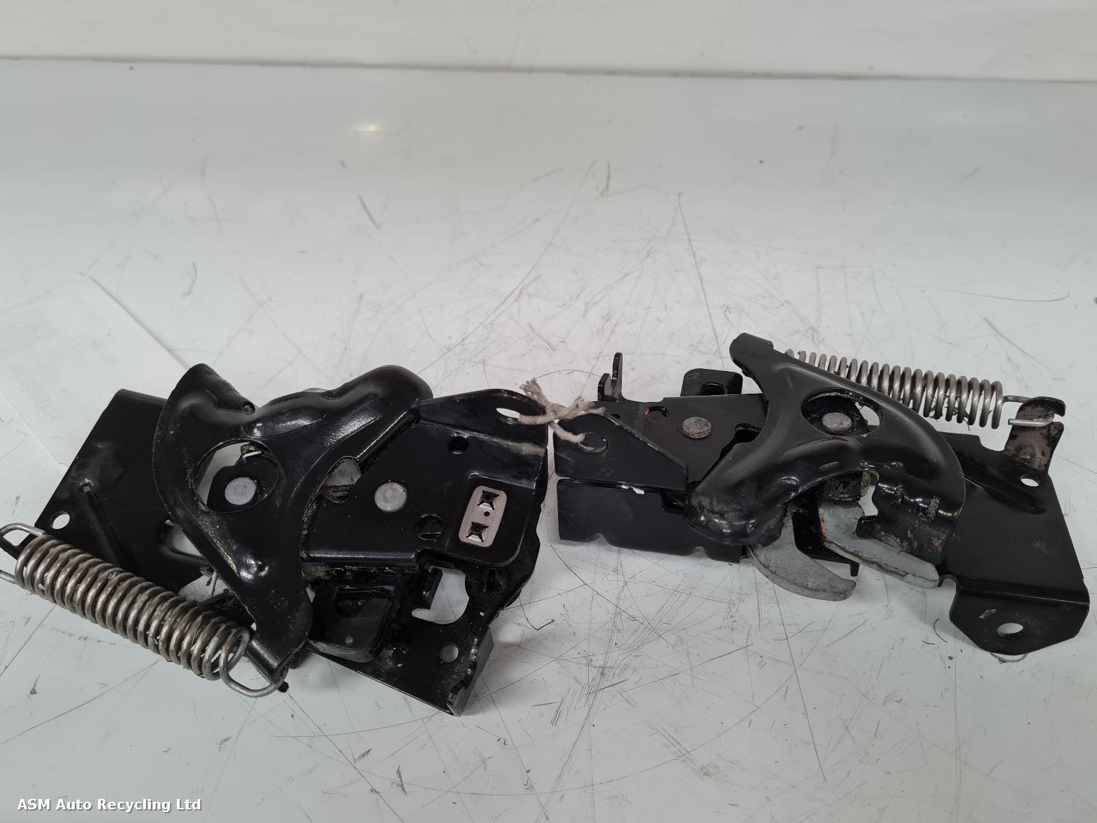 View Auto part Bonnet Latch Bmw 3 Series 2015
