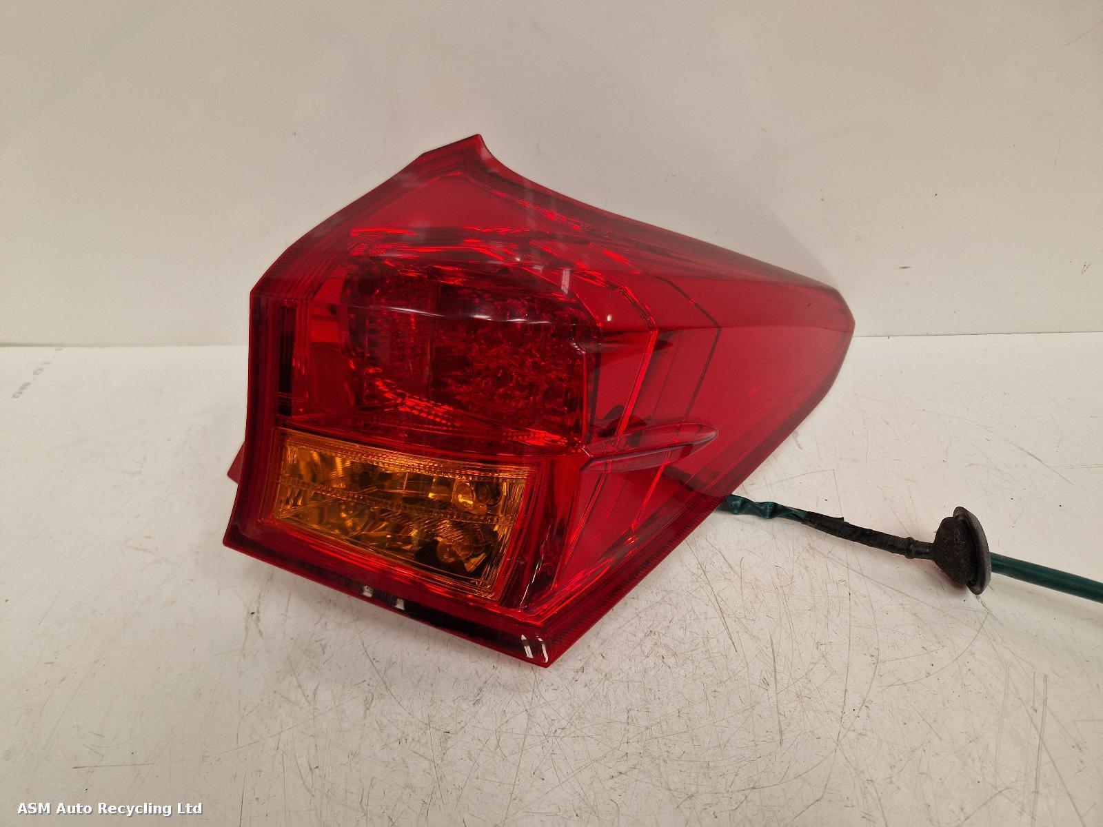 View Auto part R Taillight Toyota Auris 2014