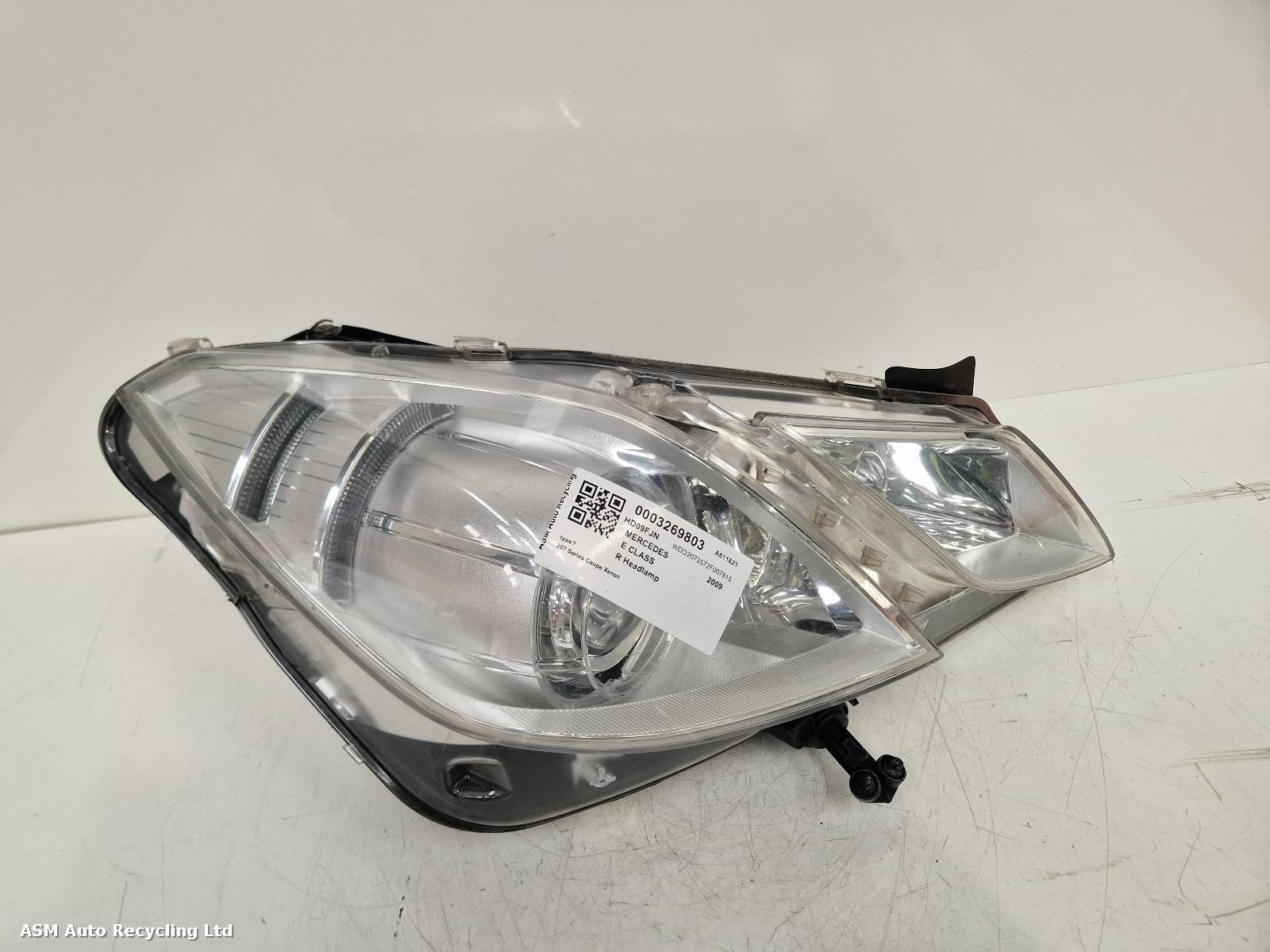 View Auto part R Headlamp Mercedes E Class 2009