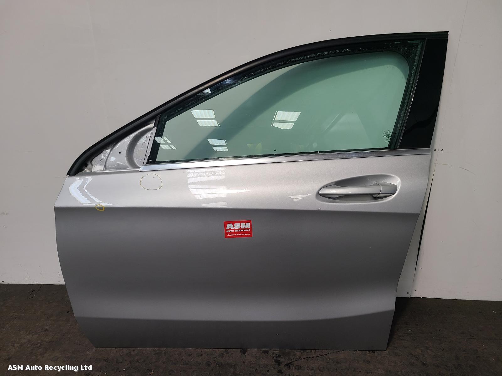 View Auto part L Front Door Mercedes A Class 2018