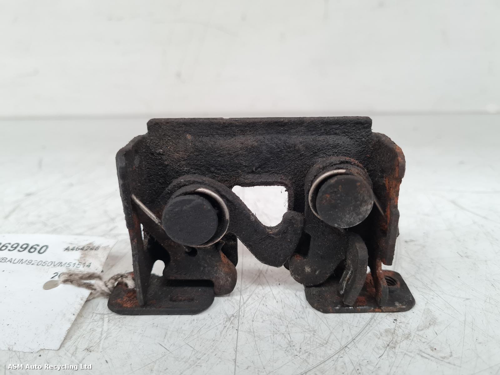 View Auto part Bonnet Latch Bmw 1 Series 2010