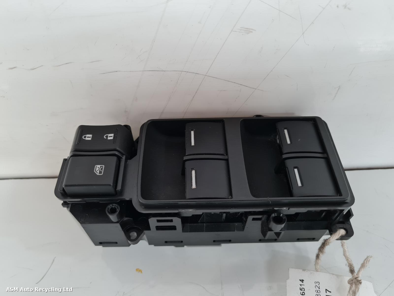 View Auto part Elect. Window Switch Honda Crv 2017