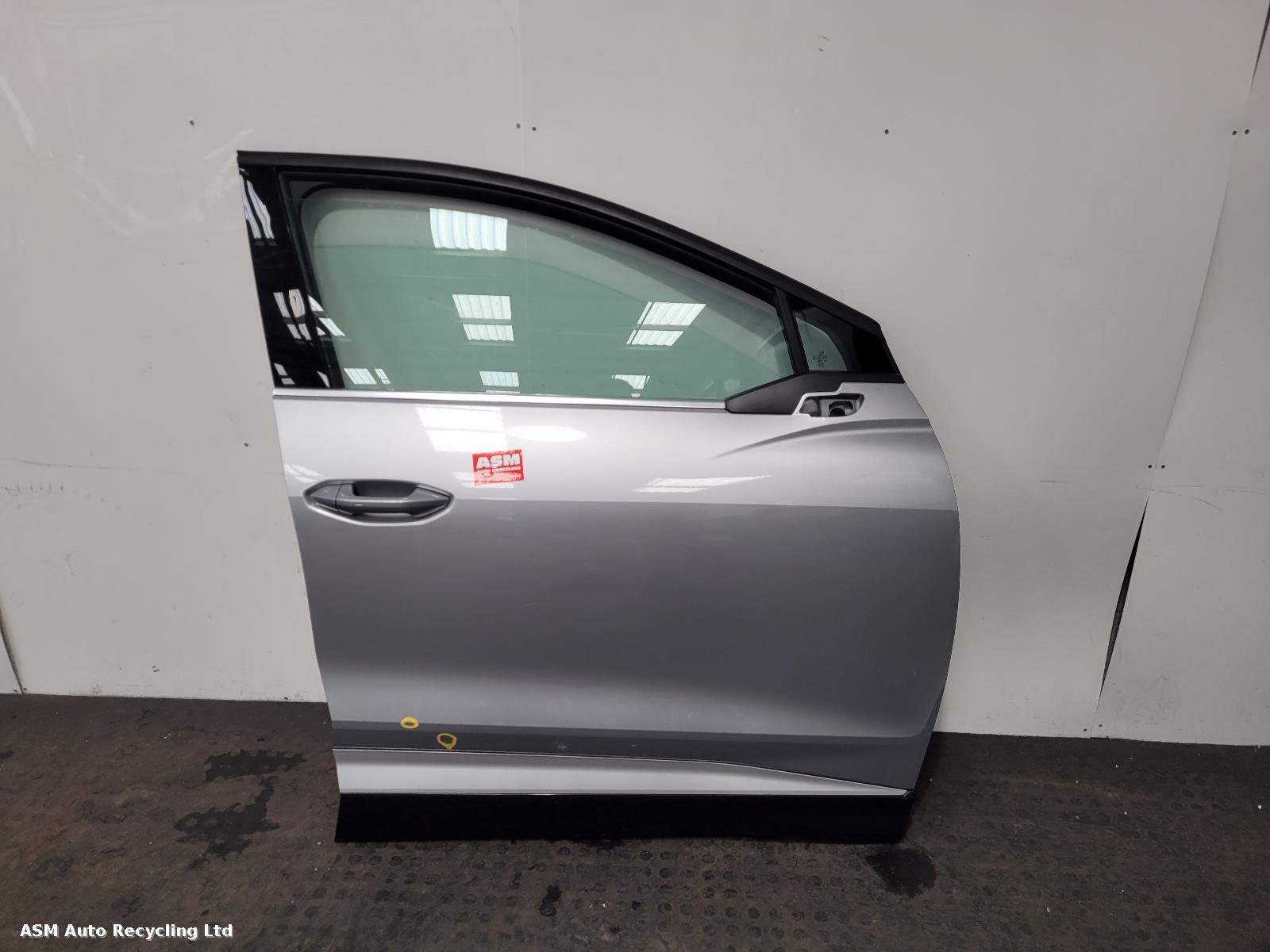 View Auto part R Front Door Audi Q4 E-tron 2024