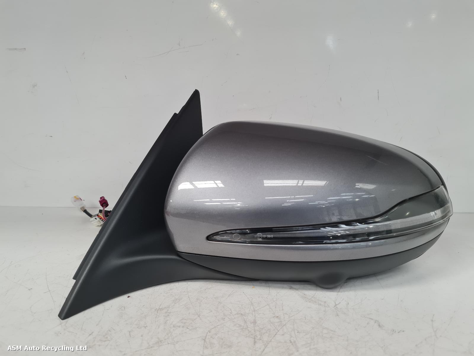 View Auto part L Door Mirror Mercedes Eqb 2022