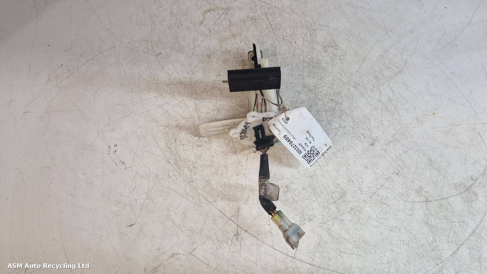 View Auto part Fuel Pump Ktm Rc 125 2019