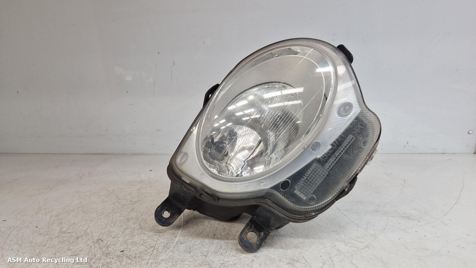 View Auto part R Headlamp Fiat 500 2012