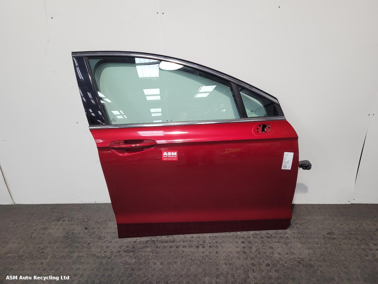 View Auto part R Front Door Ford Mondeo 2016