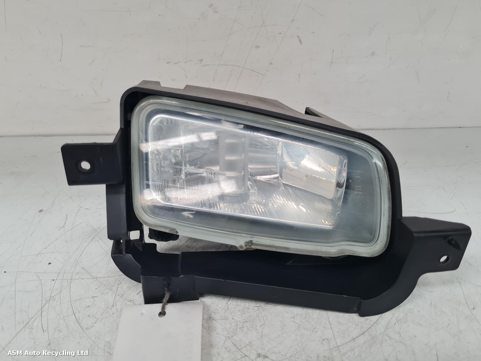 View Auto part Fog Lamp Ford B Max 2014
