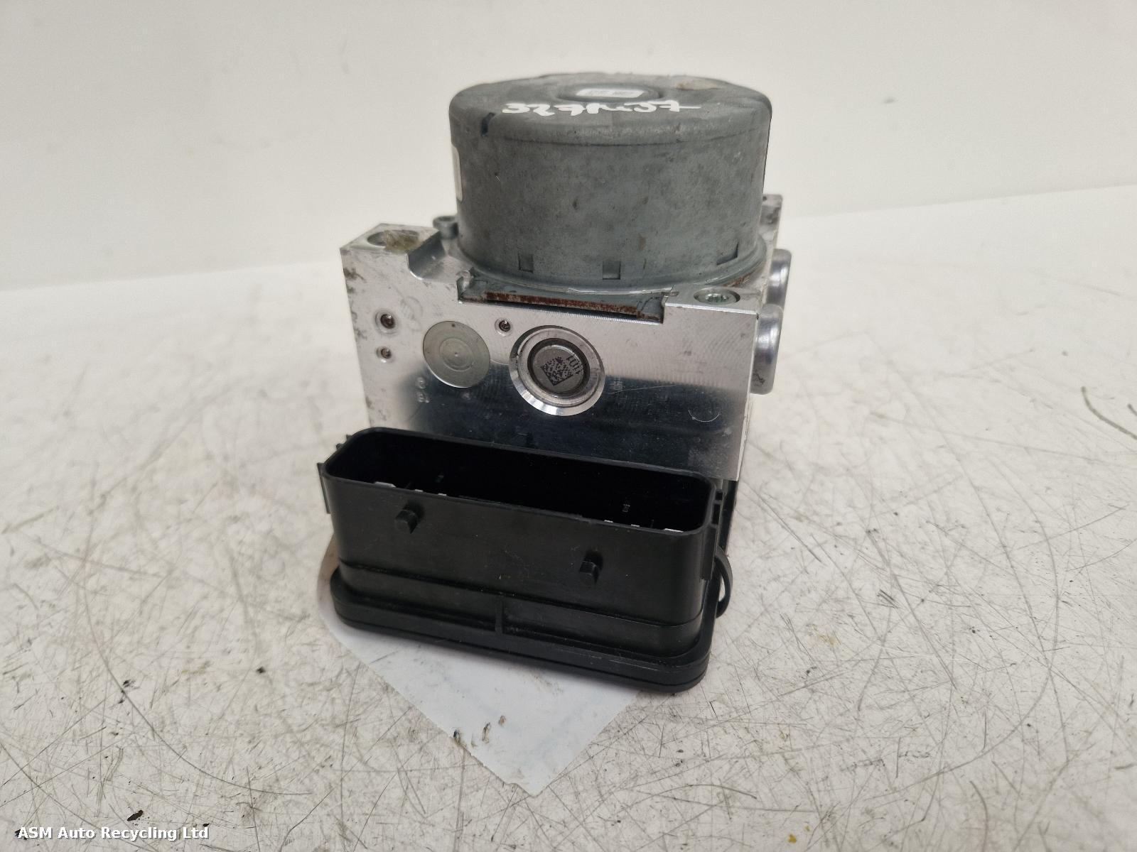 View Auto part ABS Pump/Modulator Ford Focus 2015