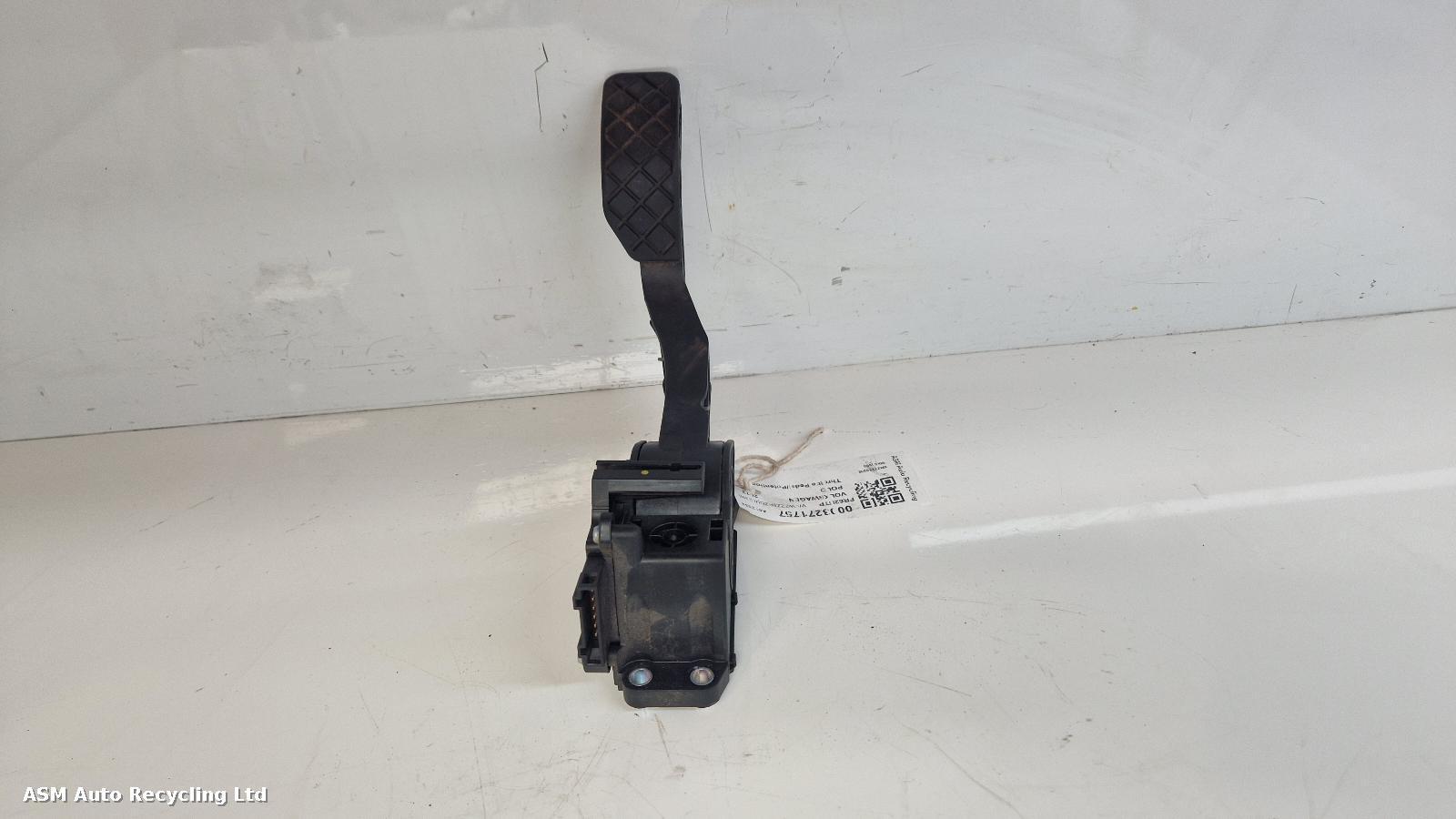 View Auto part Pedal Potentiometer Volkswagen Polo 2013