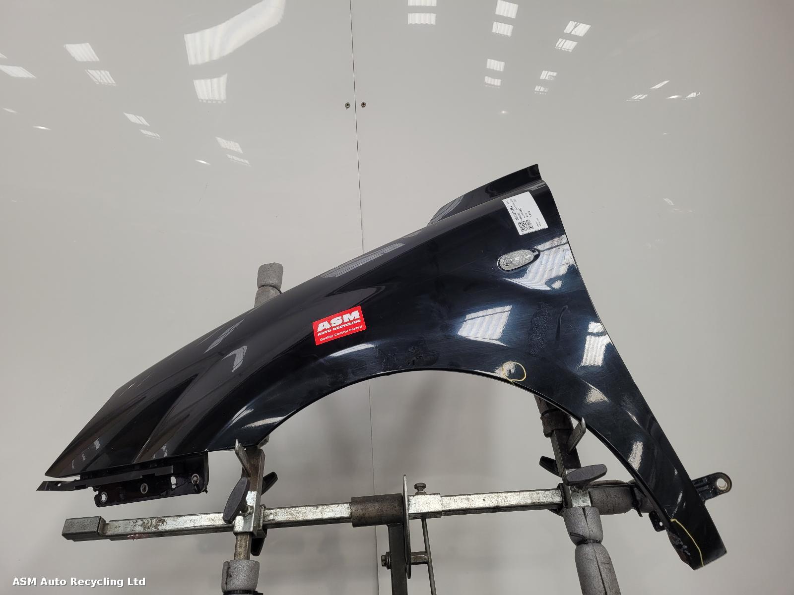 View Auto part L Wing Alfa Romeo Mito 2011