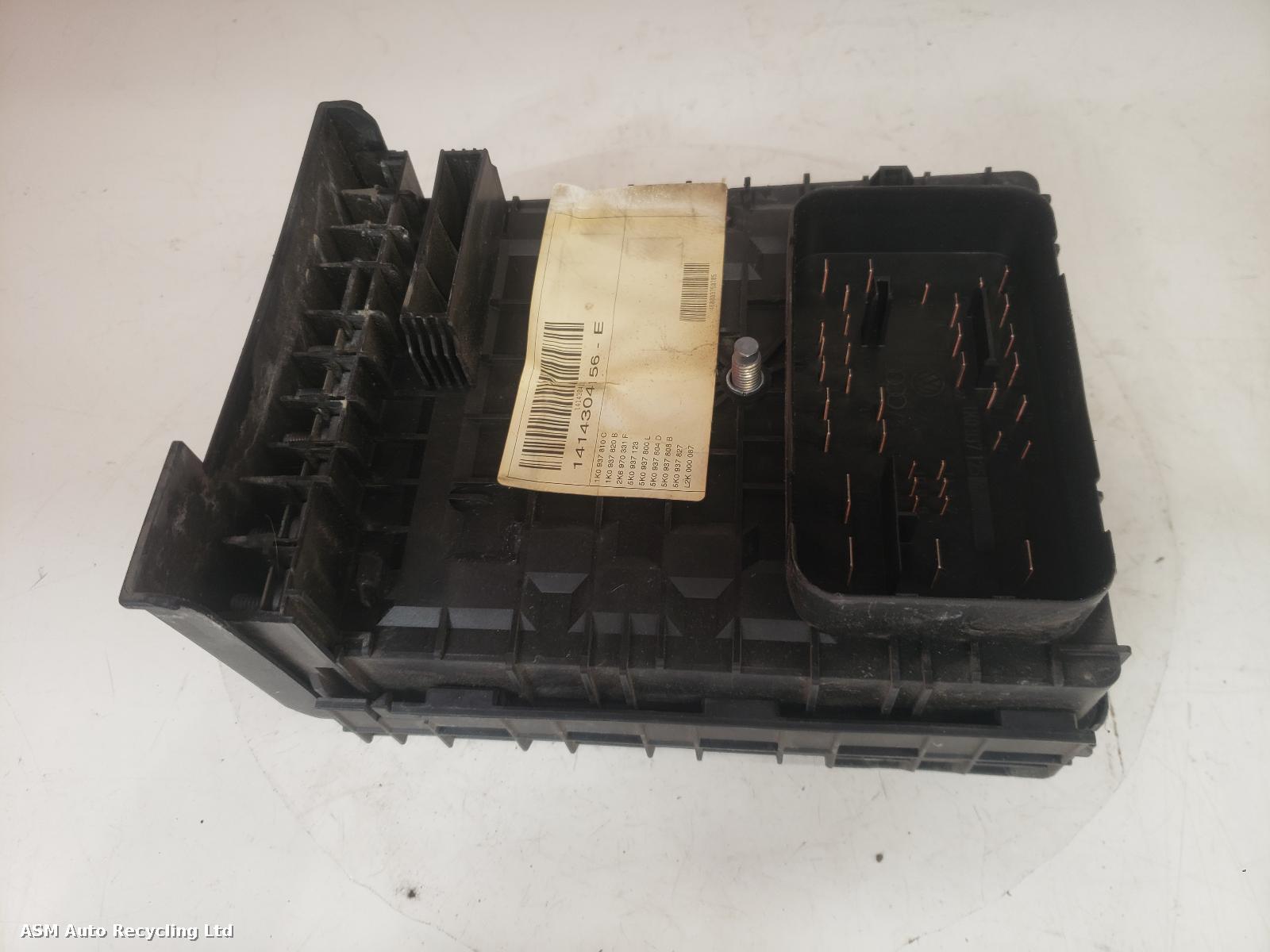 View Auto part Fuse Box Volkswagen Caddy 2014