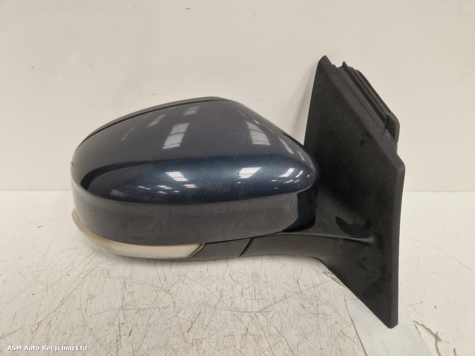 View Auto part R Door Mirror Ford Focus 2014