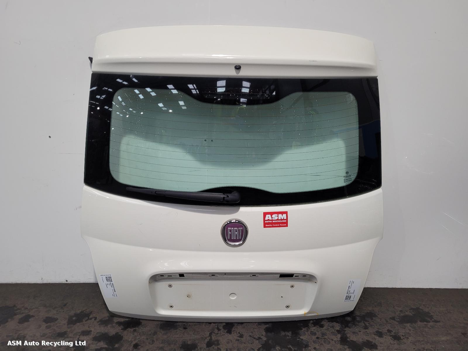 View Auto part Bootlid/Tailgate Fiat 500 2012