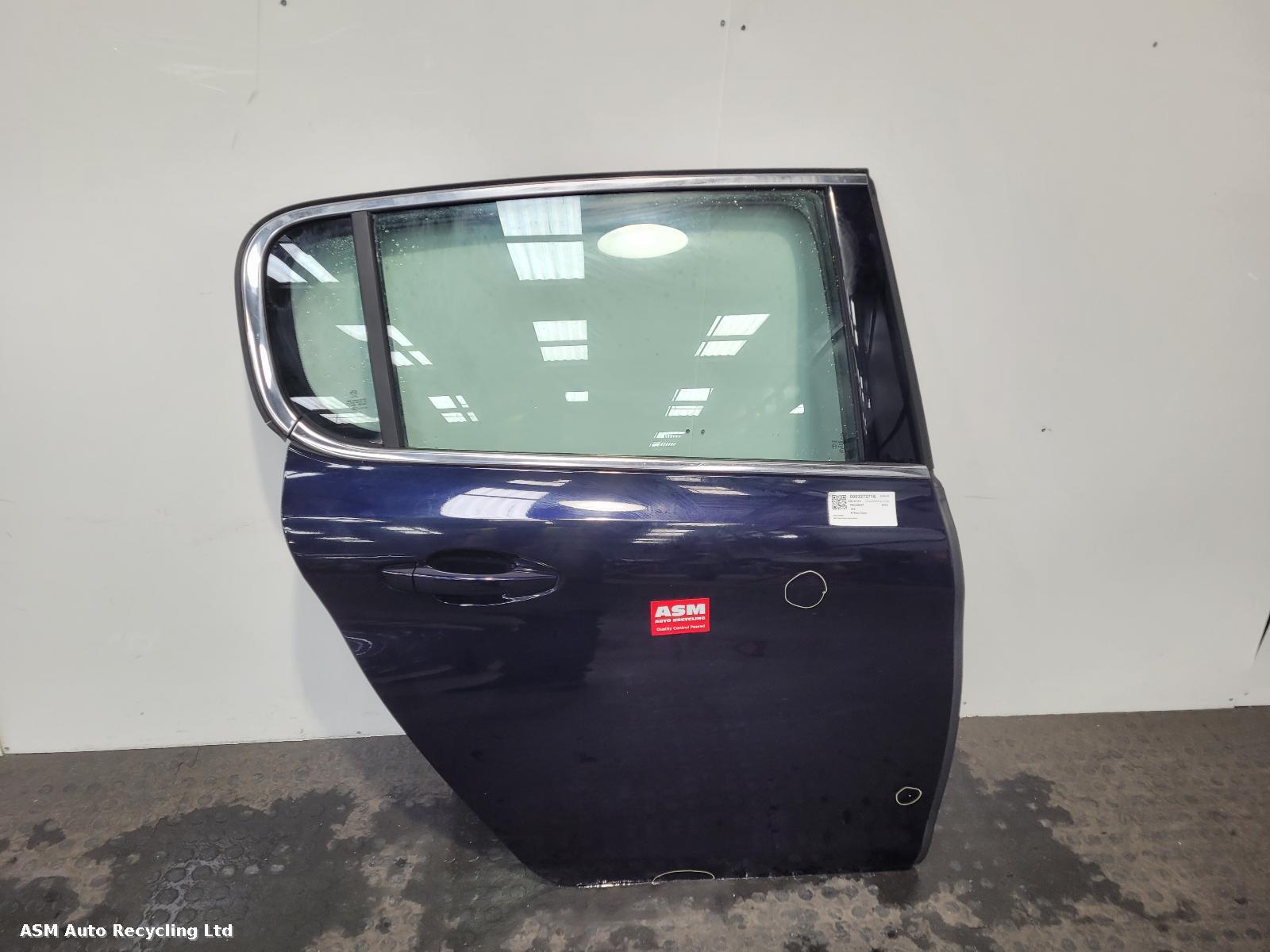 View Auto part R Rear Door Peugeot 308 2018