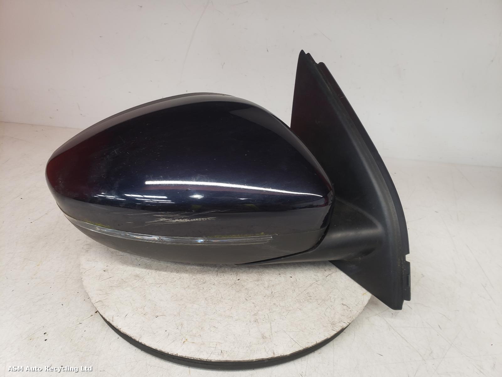 View Auto part R Door Mirror Peugeot 308 2018