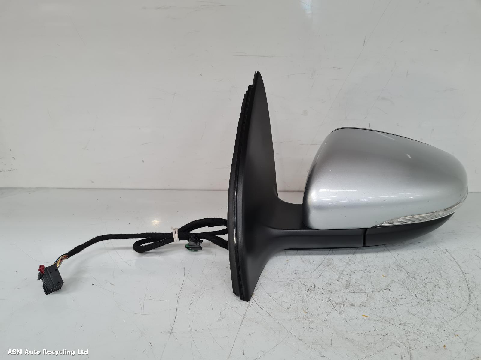 View Auto part L Door Mirror Volkswagen Golf 2010