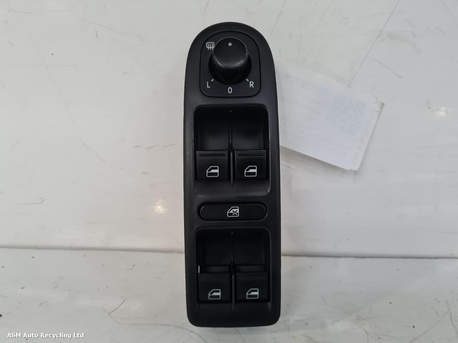 View Auto part Mirror Switch Volkswagen Golf 2010