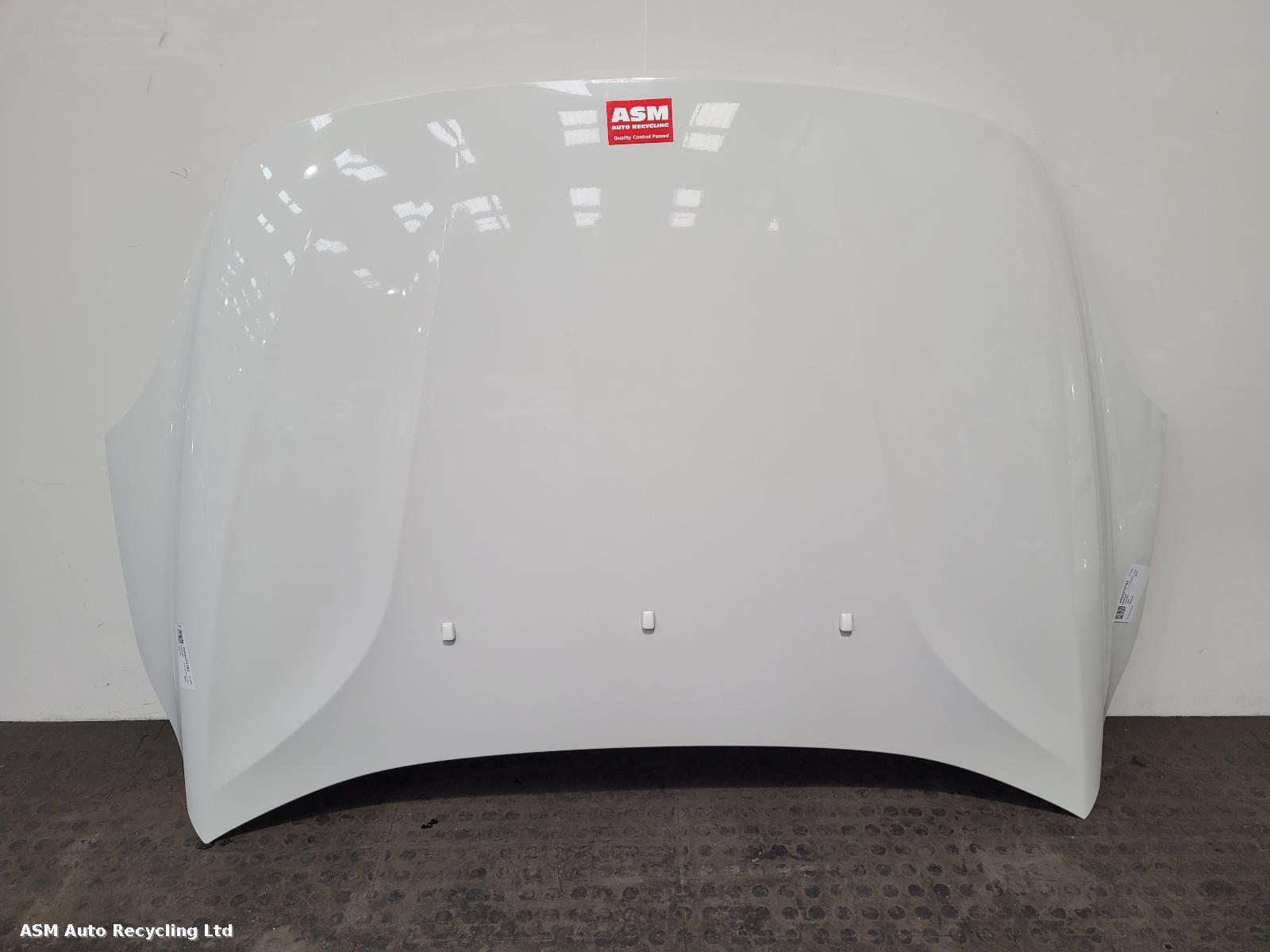 View Auto part Bonnet Volvo V40 2013