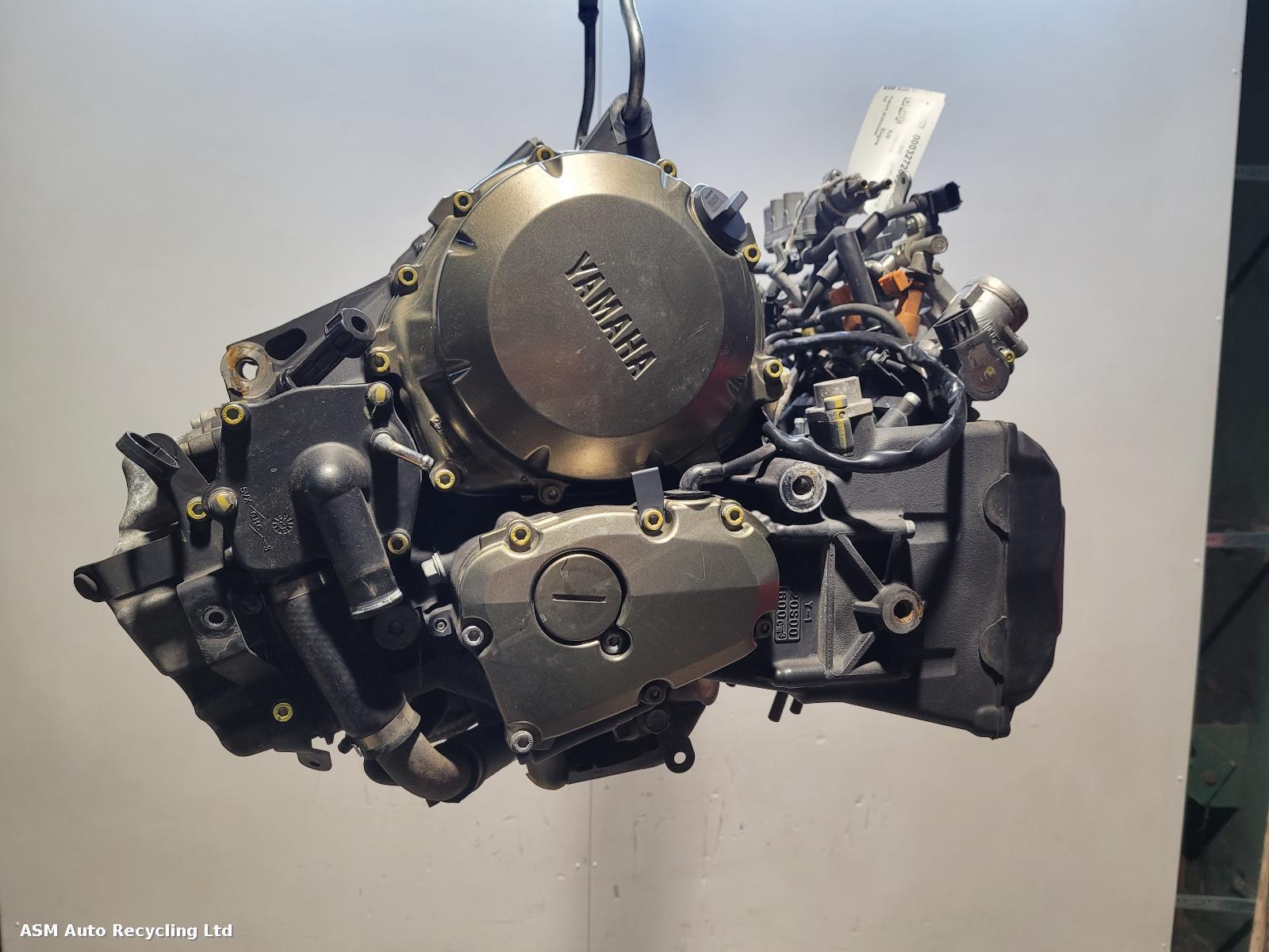 View Auto part Engine Yamaha Xj6 2010