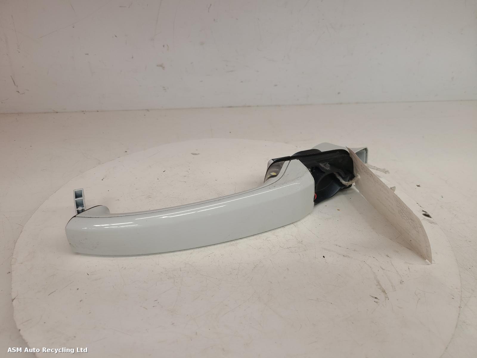 View Auto part Door Handle Bmw I3 2017