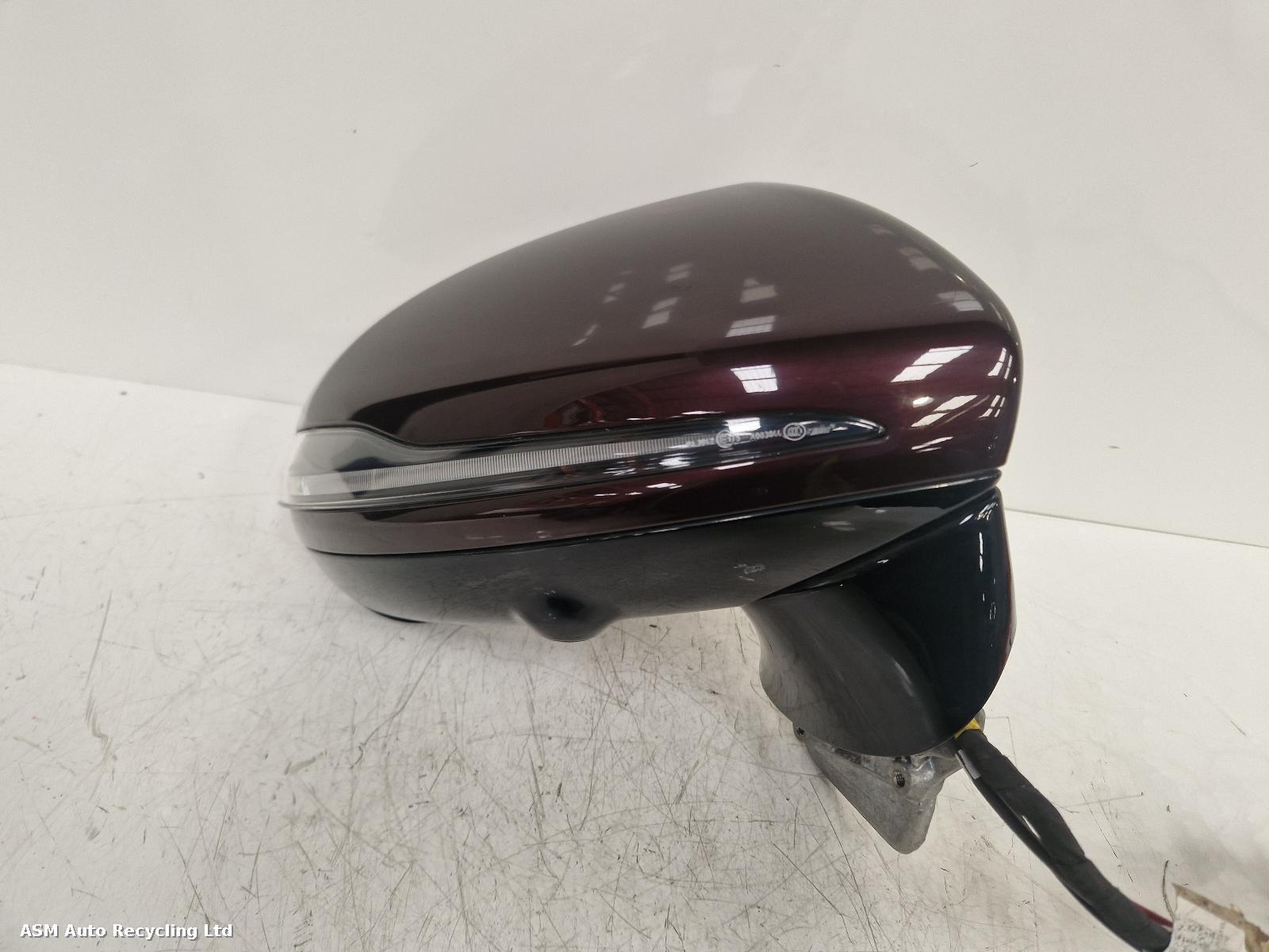 View Auto part R Door Mirror Mercedes E Class 2019