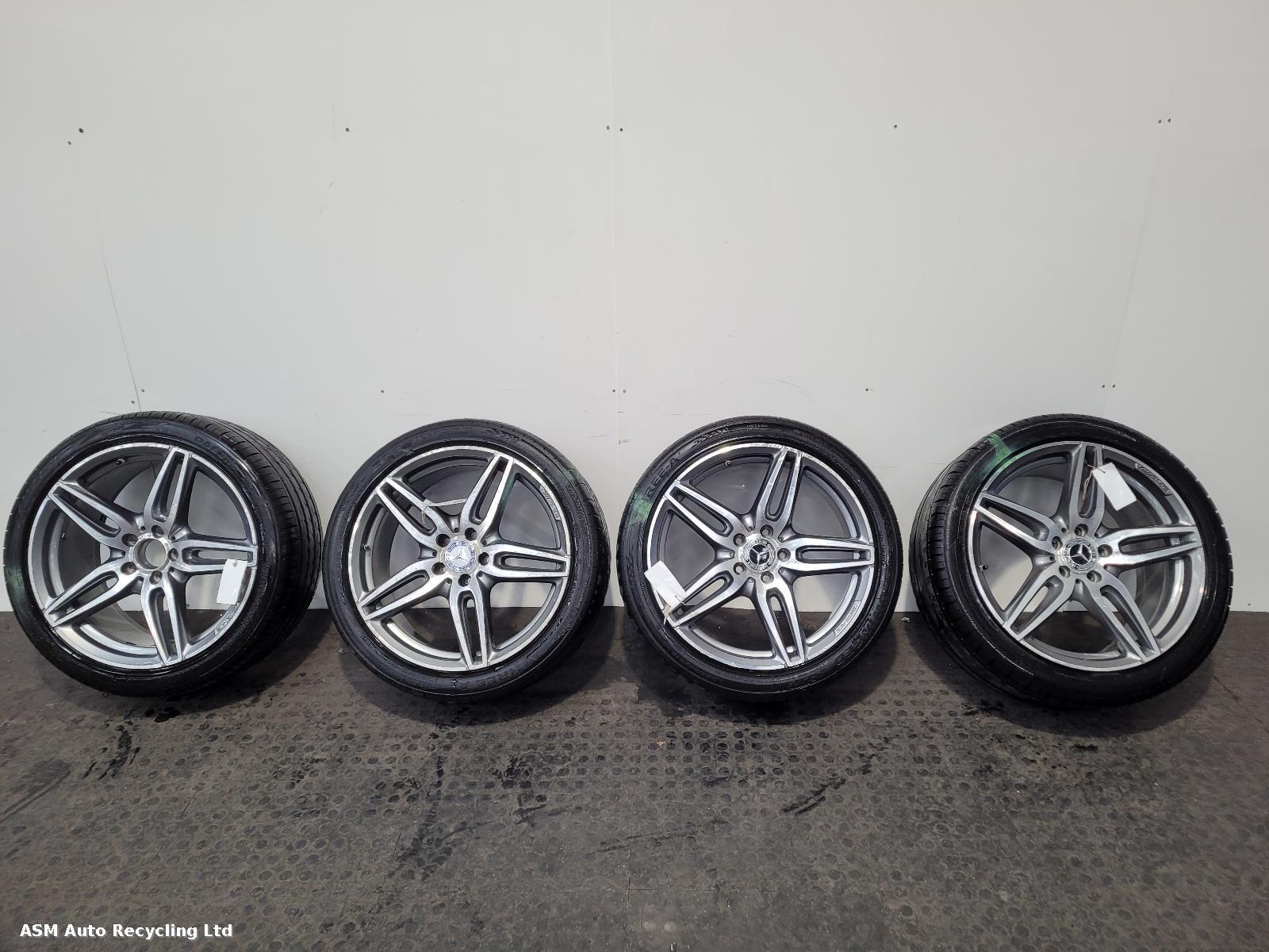 View Auto part Wheel Set Mercedes E Class 2019