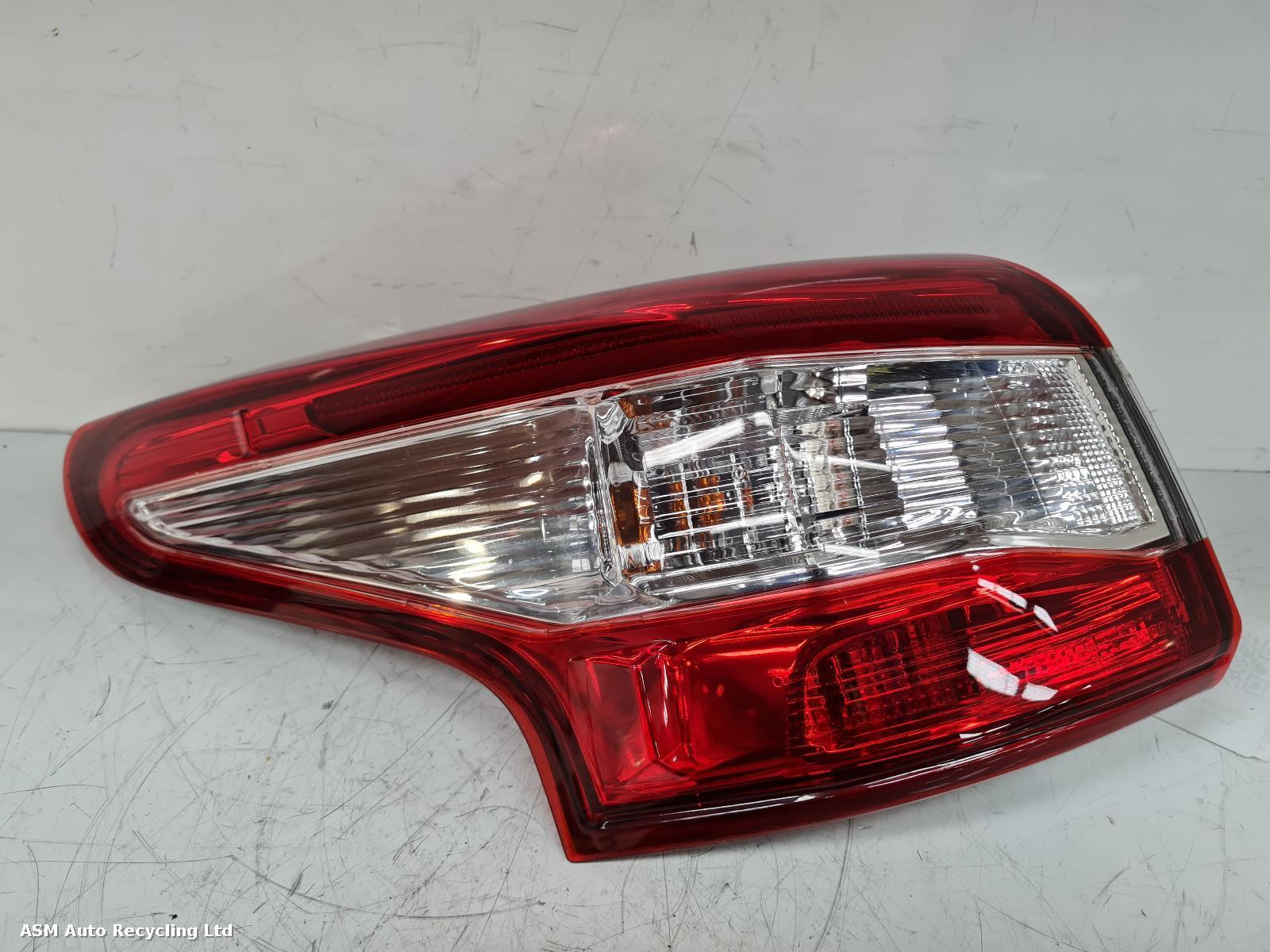 View Auto part L Taillight Nissan Qashqai 2015