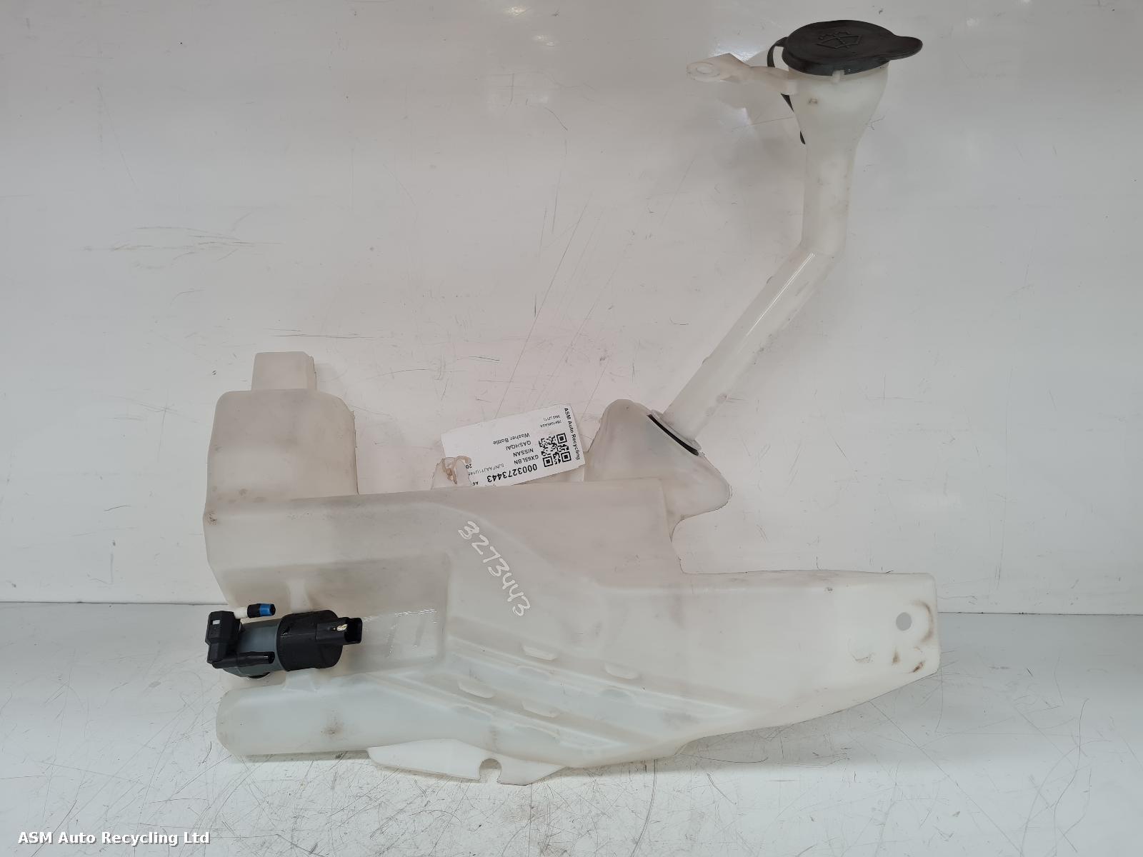 View Auto part Washer Bottle Nissan Qashqai 2015
