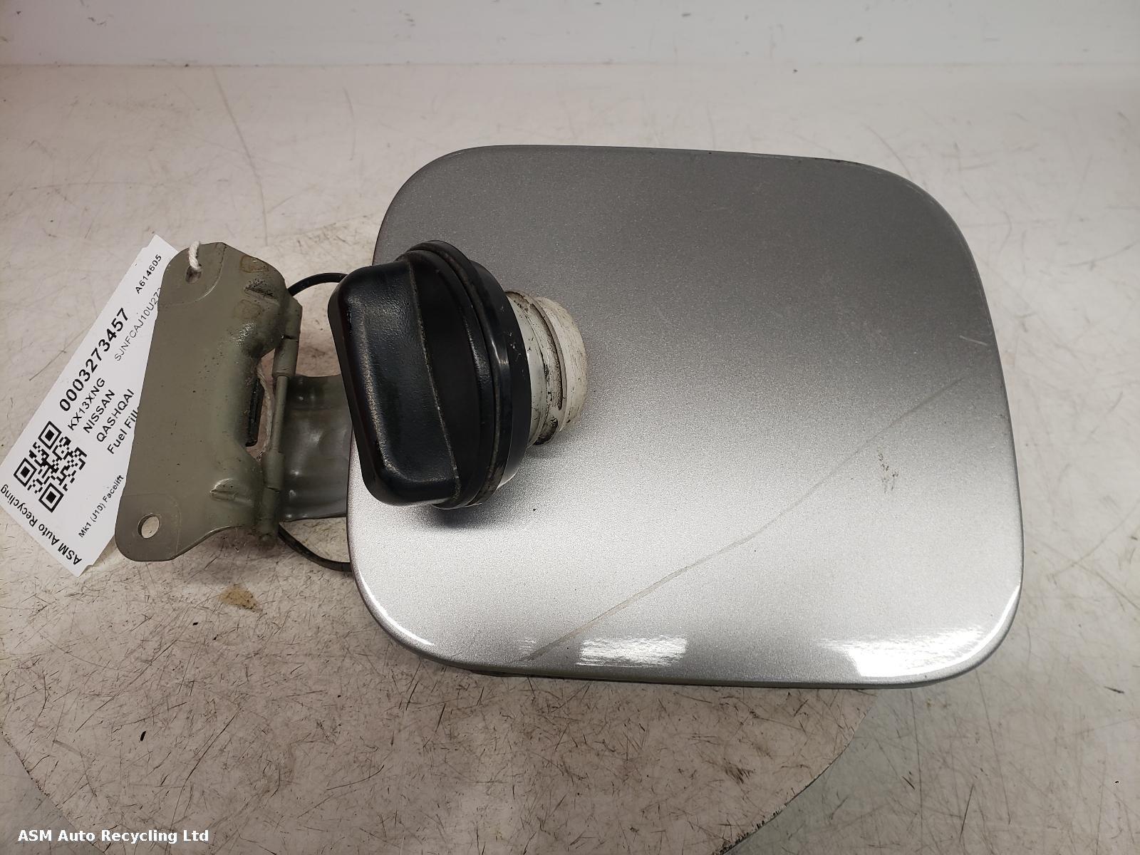 View Auto part Fuel Filler Flap Nissan Qashqai 2013