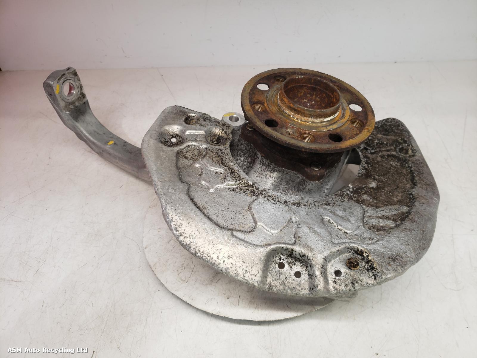 View Auto part LF Hub/Stub Axle Assembly Mercedes E Class 2019