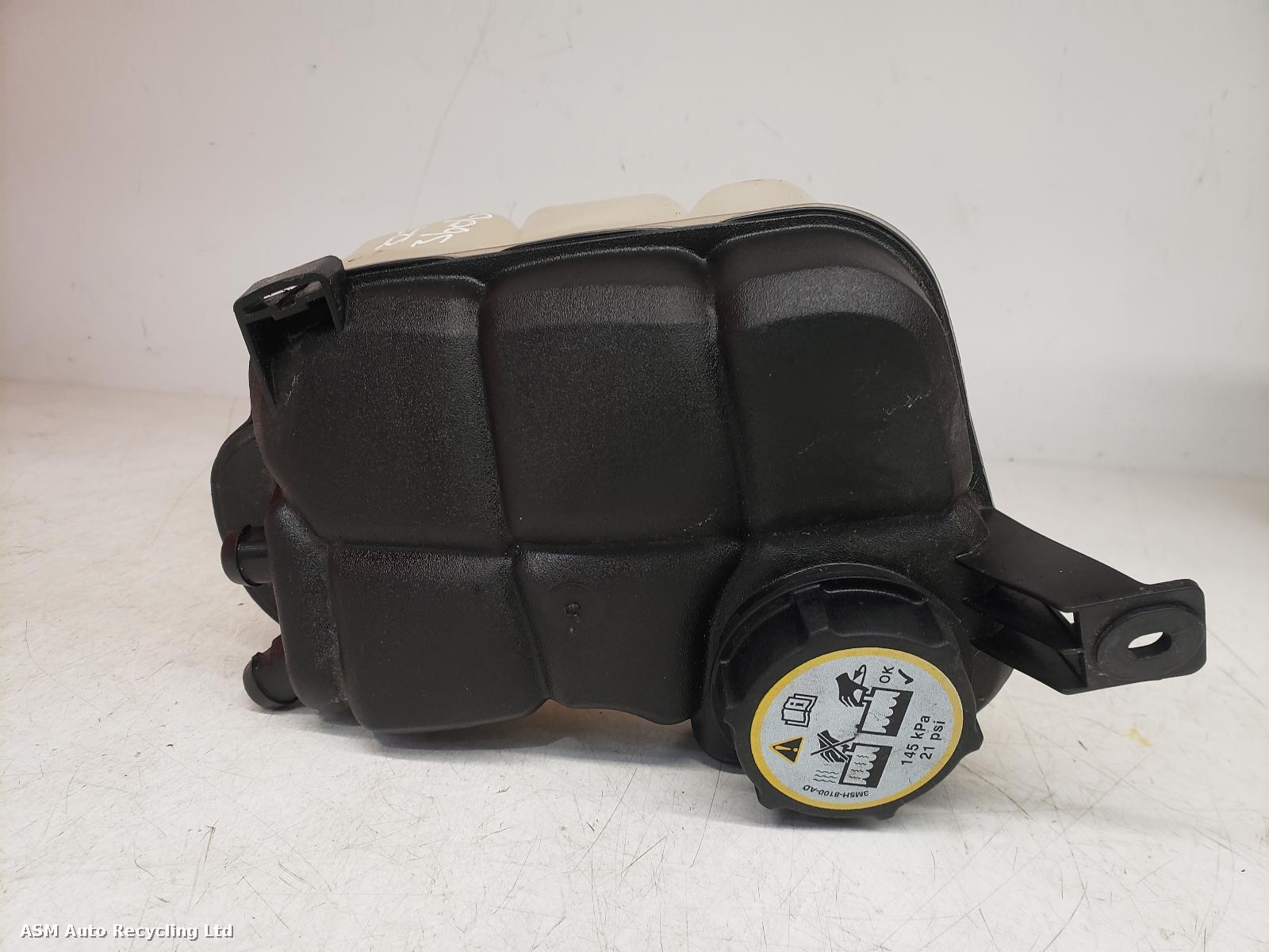 View Auto part Overflow Bottle Land Rover Range Rover Evoque 2018