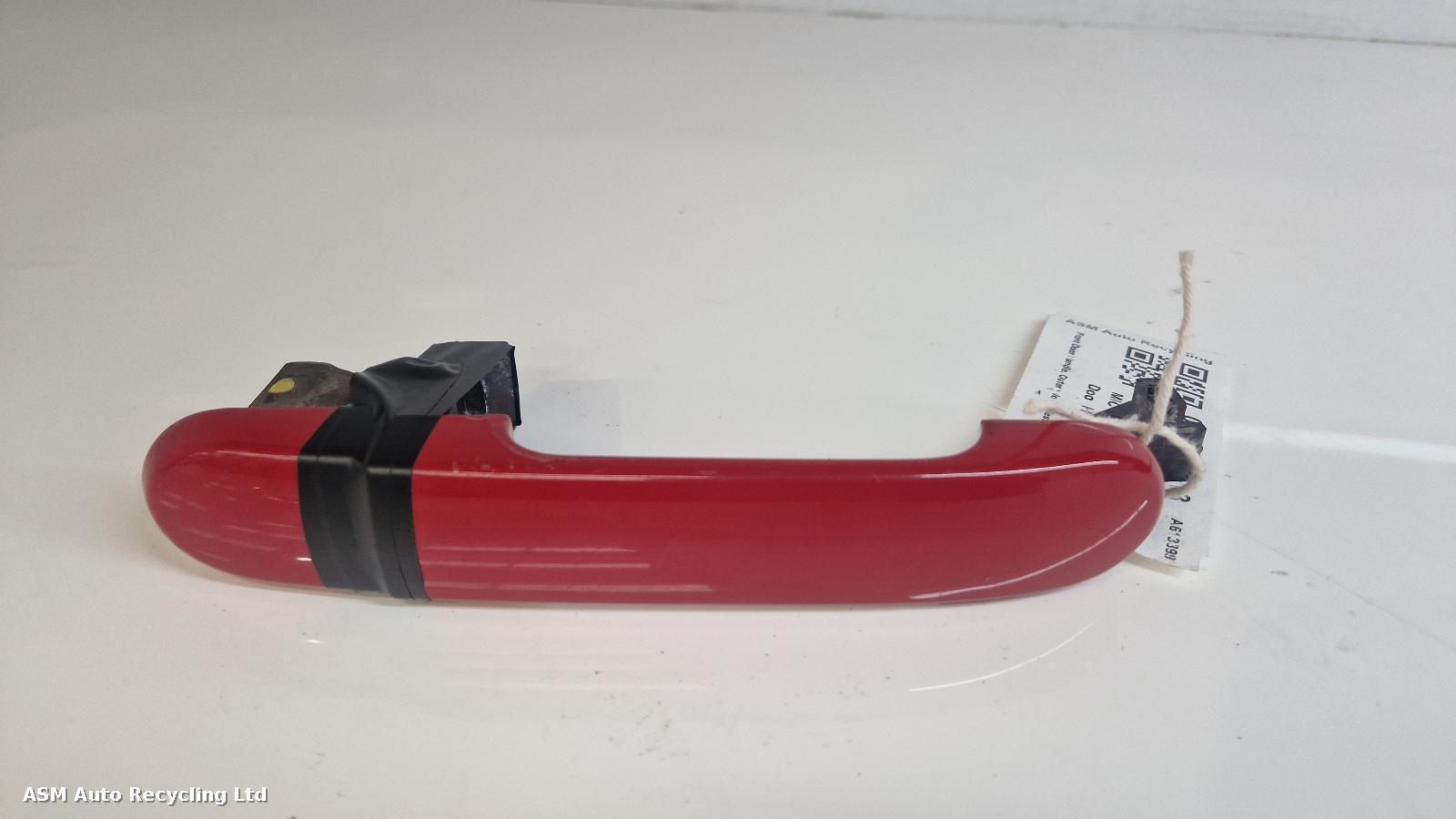 View Auto part Door Handle Nissan Micra 2009