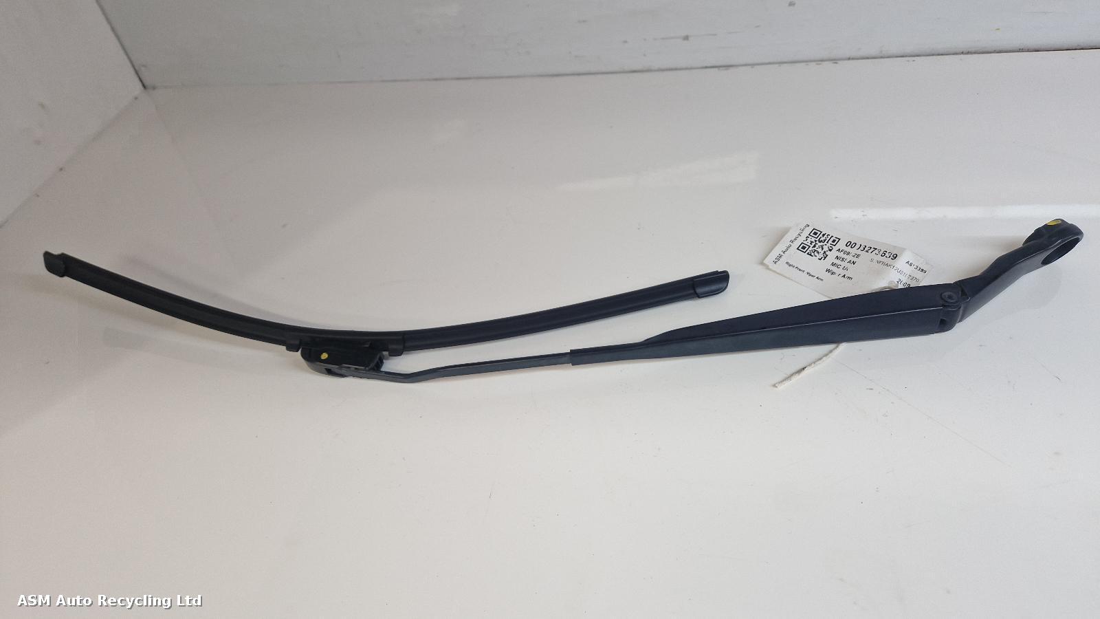 View Auto part Wiper Arm Nissan Micra 2009