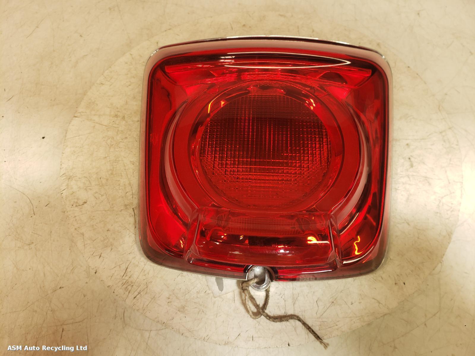 View Auto part Taillight Piaggio Gts 300 Super 2020