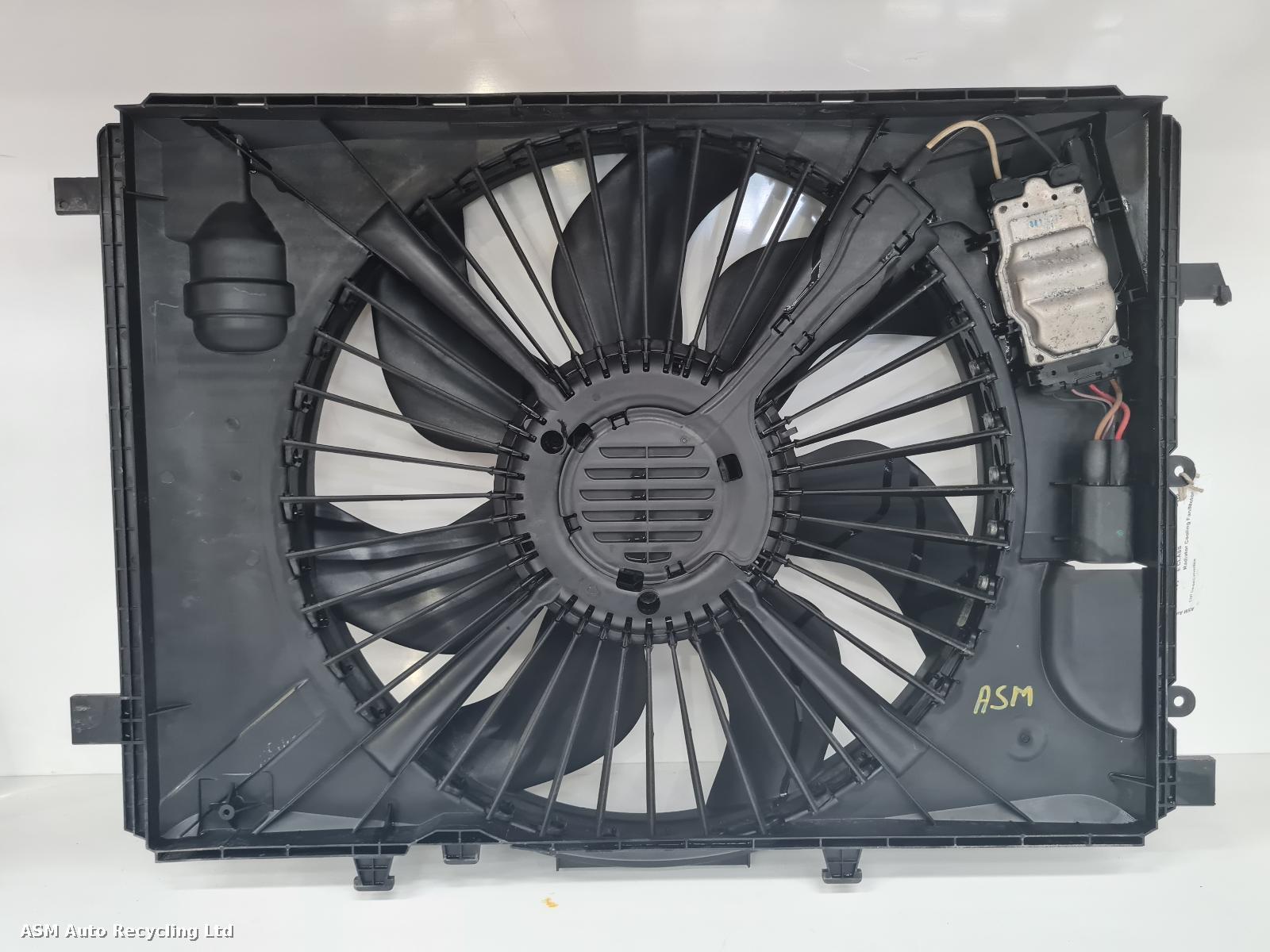 View Auto part Engine Cooling Motor Mercedes E Class 2012