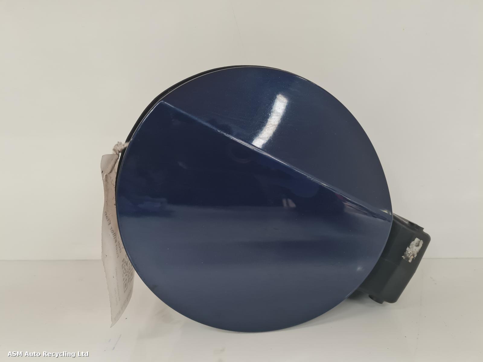 View Auto part Fuel Filler Flap Volkswagen Golf 2009