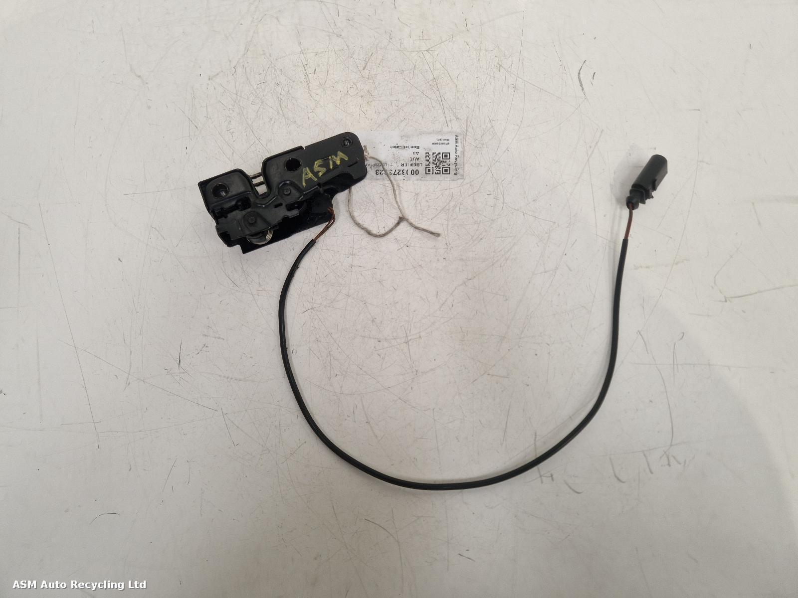 View Auto part Bonnet Latch Audi A3 2009