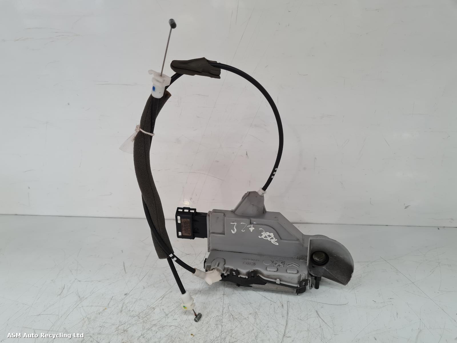 View Auto part Door Lock Assembly Peugeot 3008 2013