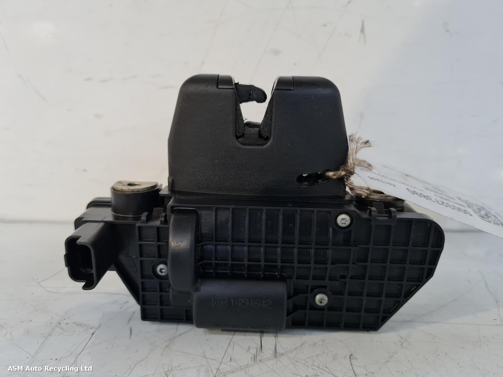 View Auto part Bootlid/Tailgate Lock Peugeot 3008 2013