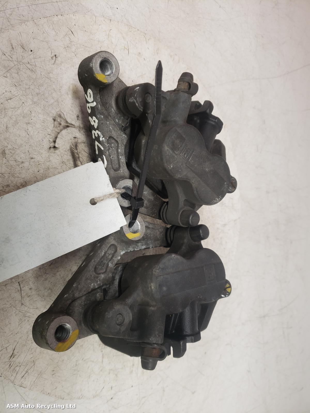View Auto part Caliper Yamaha X-max 400 2019