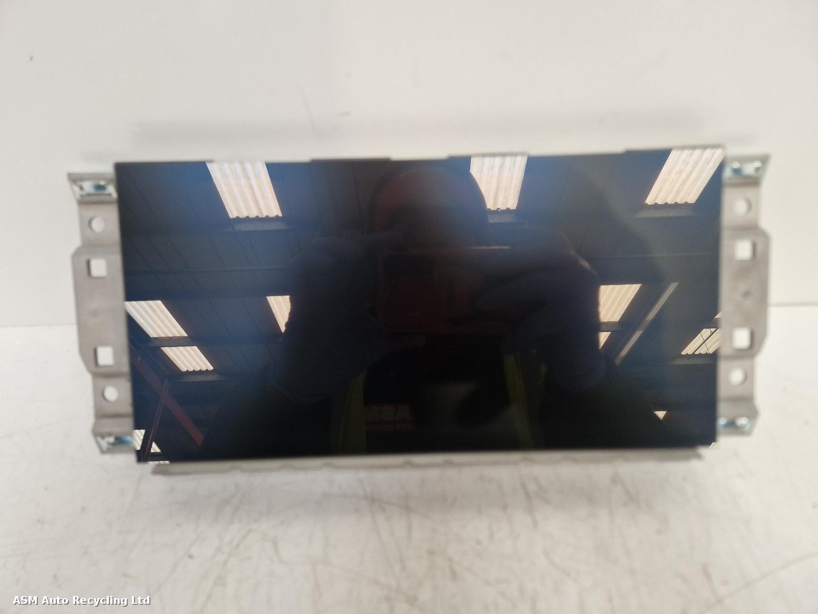 View Auto part Radio Display Audi A3 2025