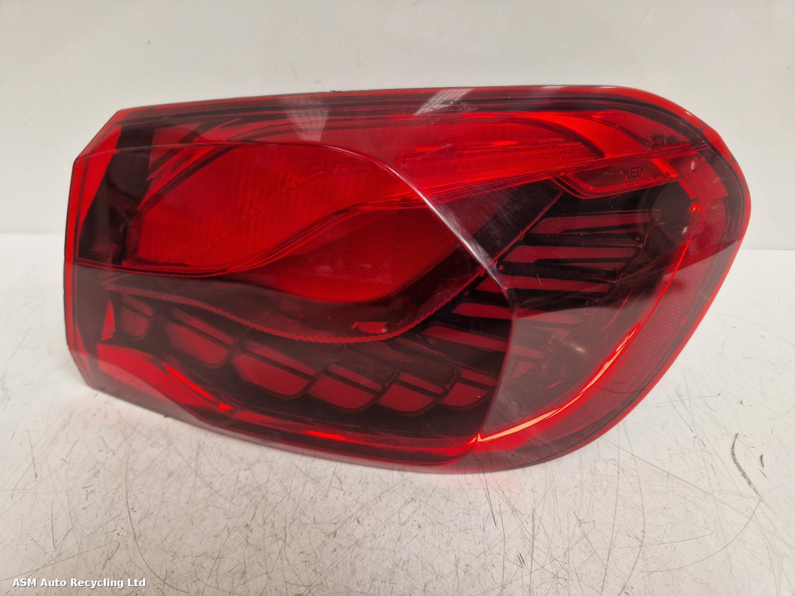 View Auto part R Taillight Bmw 4 Series 2014