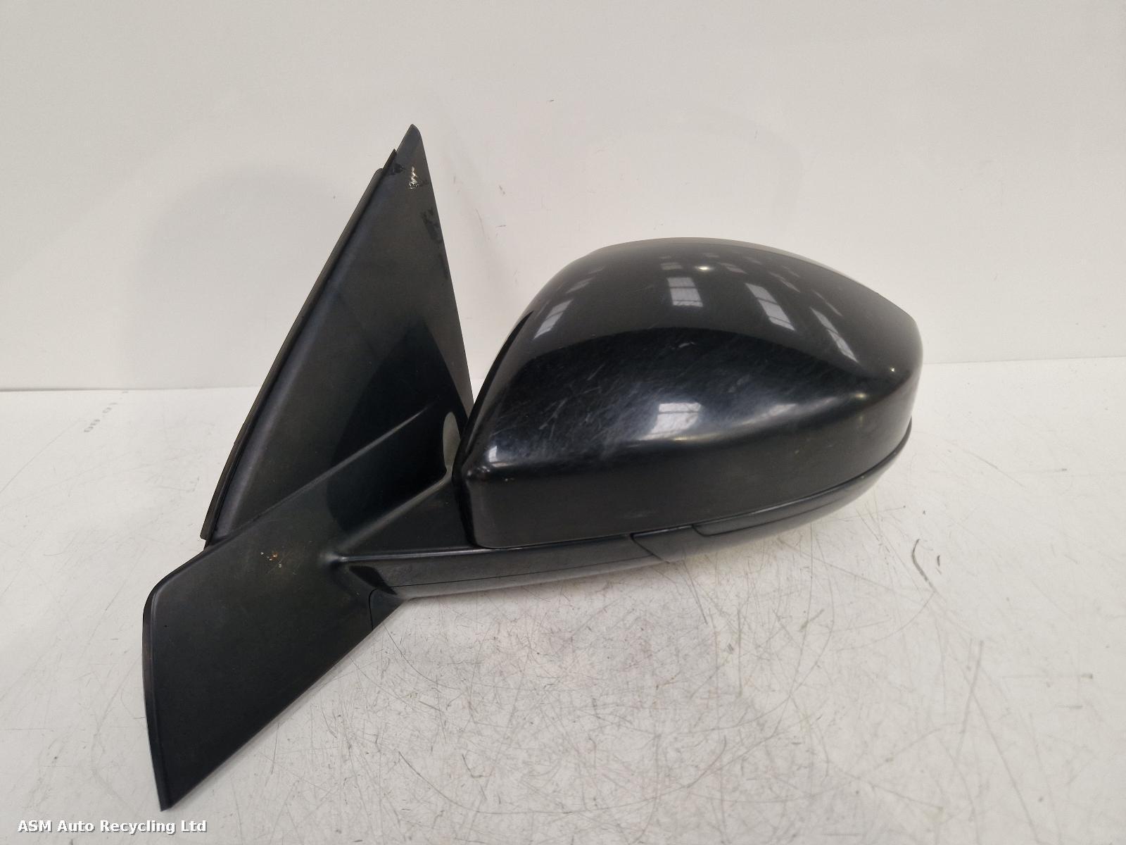 View Auto part L Door Mirror Land Rover Discovery Sport 2015