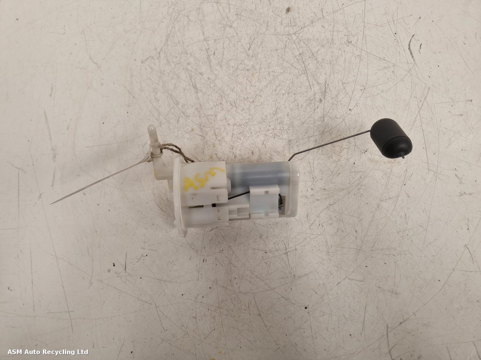 View Auto part Fuel Pump Yamaha Tracer 9 Gt 2024