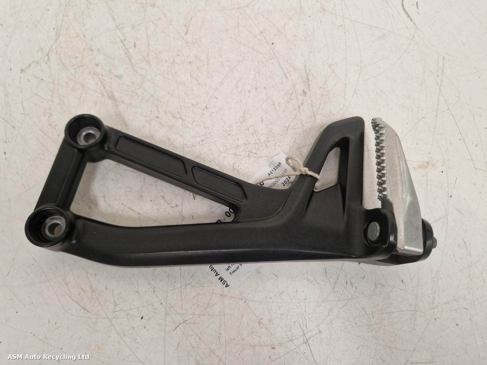 View Auto part Left Footrest Yamaha Tracer 9 Gt 2024
