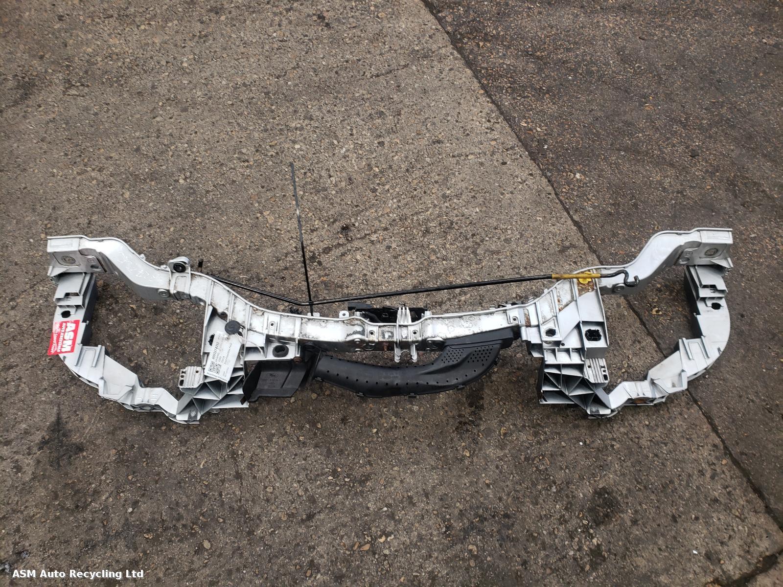 View Auto part Front Panel Ford Focus 2012