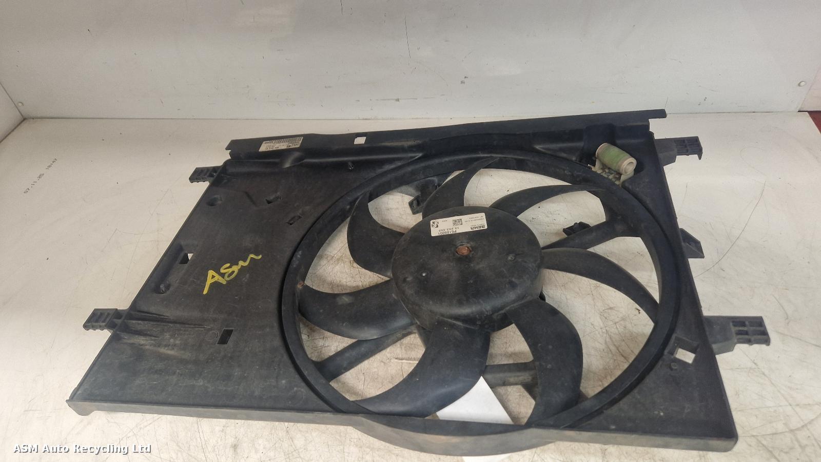 View Auto part Engine Cooling Motor Vauxhall Corsa 2012